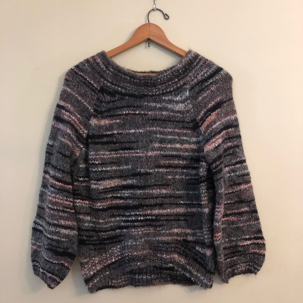 NWT Express balloon sleeve crew neck sweater